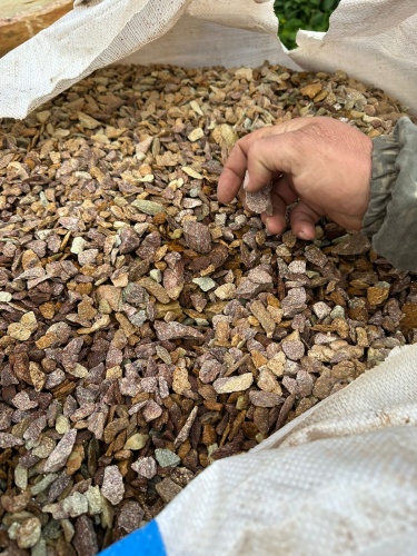 Златолит персиковый декоративная каменная крошка купить в Тольятти