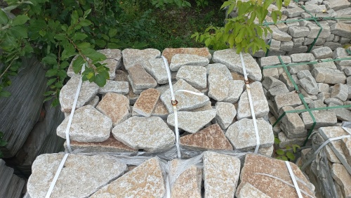 Гранитный плитняк галтованный для парковки купить в Тольятти