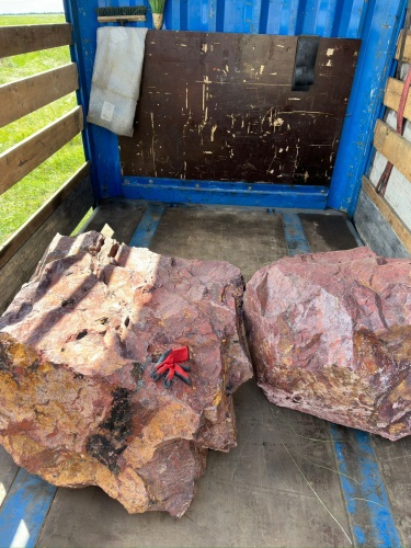 Ландшафтные глыбы красно-фиолетовые 200-1000 килограмм купить в Тольятти