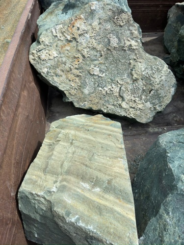 Ландшафтные глыбы зелёные 200-500 килограмм купить в Тольятти