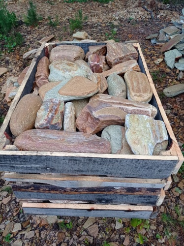 Златолит жёлтый, жёлто-зелёный глыбки и валуны для ланшафтного дизайна купить в Тольятти