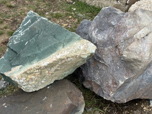 Камни для ландшафтного дизайна зелёные 10-60 килограмм купить в Тольятти