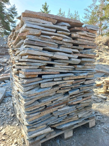 Плитняк златолит серебристый для цоколя, отмостки купить в Тольятти