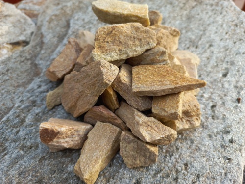 Златолит жёлтый декоративная каменная крошка купить в Тольятти