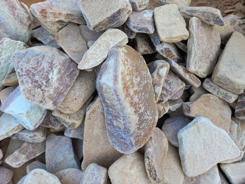 Златолит жёлтый, жёлто-зелёный глыбки и валуны для ланшафтного дизайна купить в Тольятти