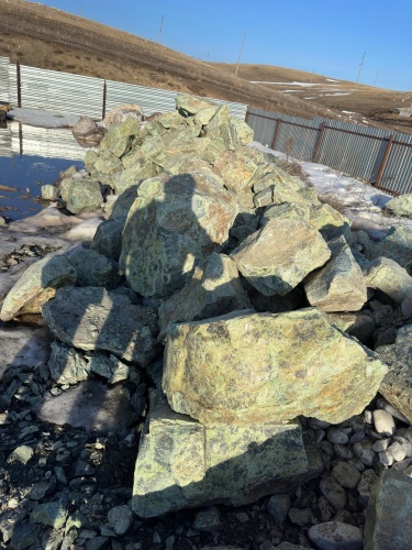 Камни для ландшафтного дизайна зелёные 10-60 килограмм купить в Тольятти