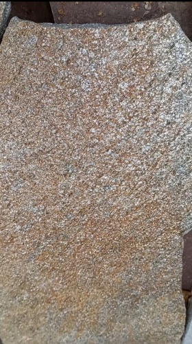 Плитняк златолит серебристый для цоколя, отмостки купить в Тольятти